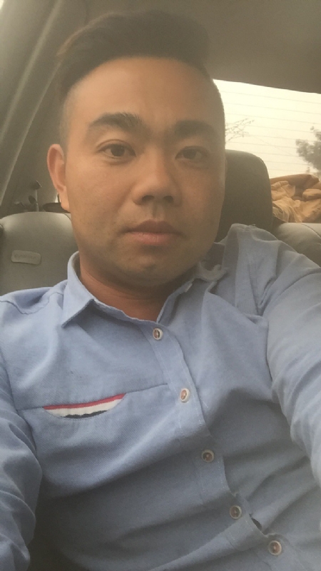 随风的第一张照片--云霄婚介网