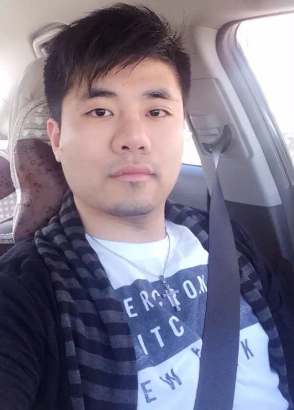 侯爵的第二张照片--云霄婚介网