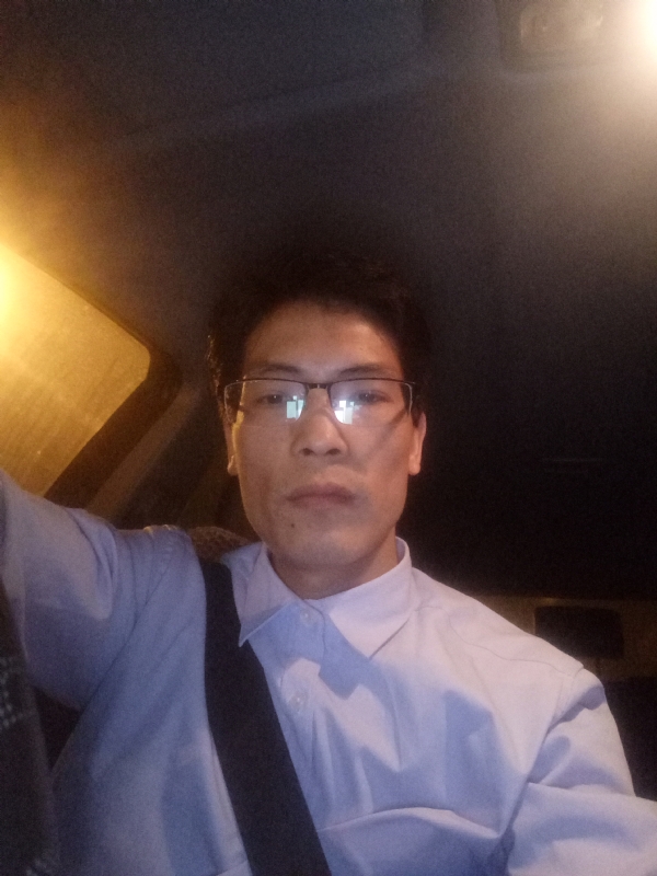 爱也要以诚相待的第三张照片--云霄婚介网