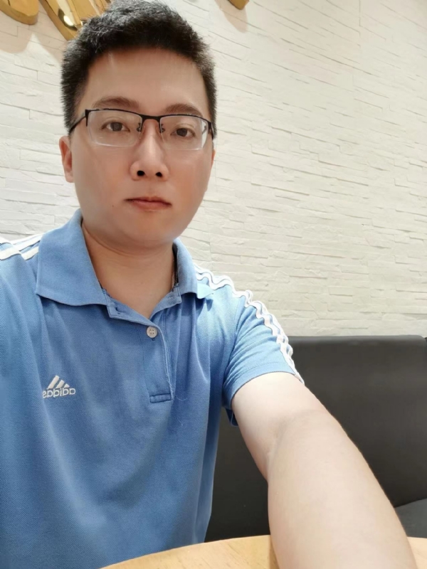 月亮河的第一张照片--云霄婚介网