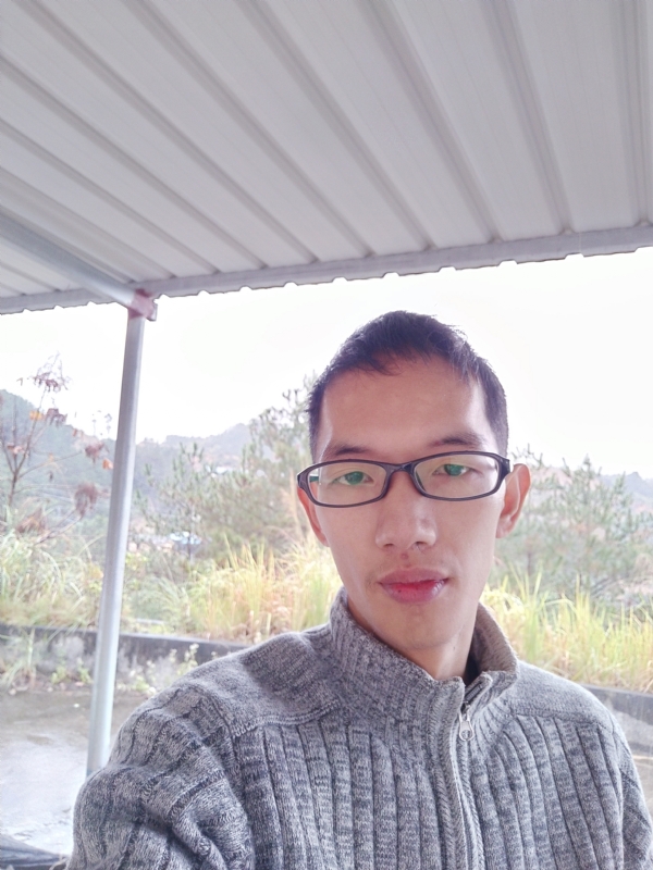 单身汉的第一张照片--云霄婚介网