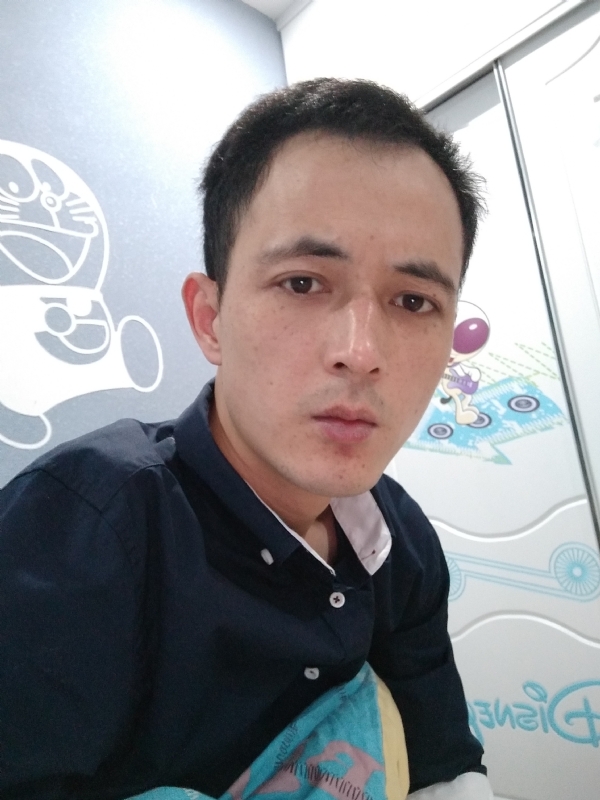 容晨的第一张照片--云霄婚介网