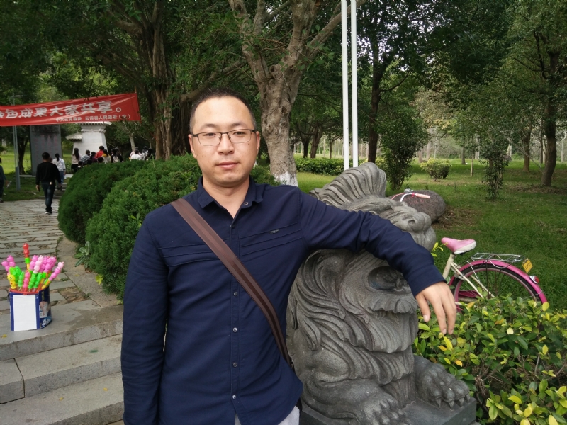 逍遥龙龙的第一张照片--云霄婚介网