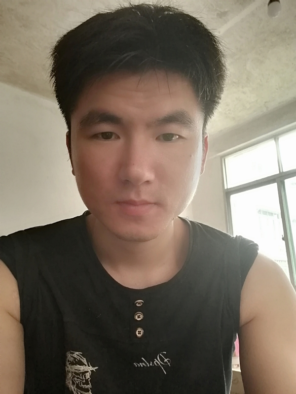 何必呢的第一张照片--云霄婚介网
