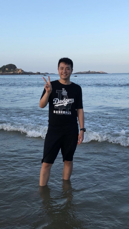 闭月的第一张照片--云霄婚介网