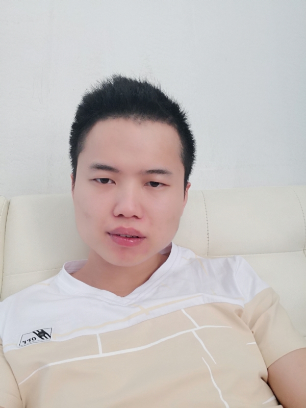 执一份情的第一张照片--云霄婚介网