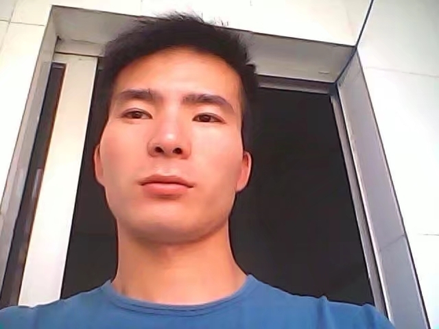 冰冻水果郎的第一张照片--云霄婚介网