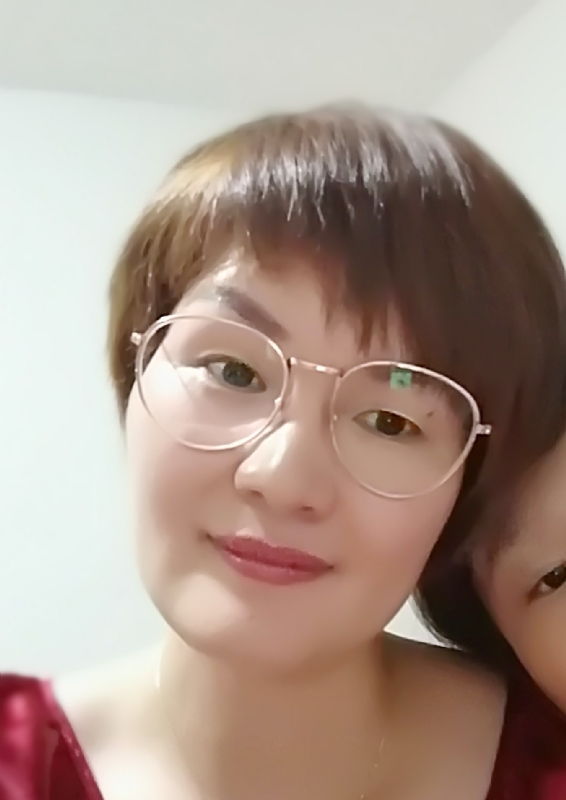 一曲墨白的第一张照片--云霄婚介网