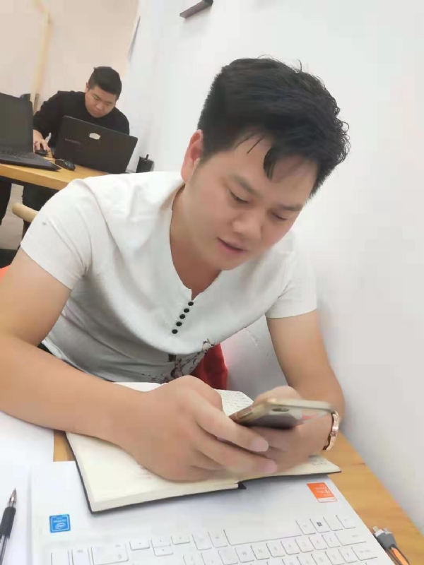 麒麟的第一张照片--云霄婚介网