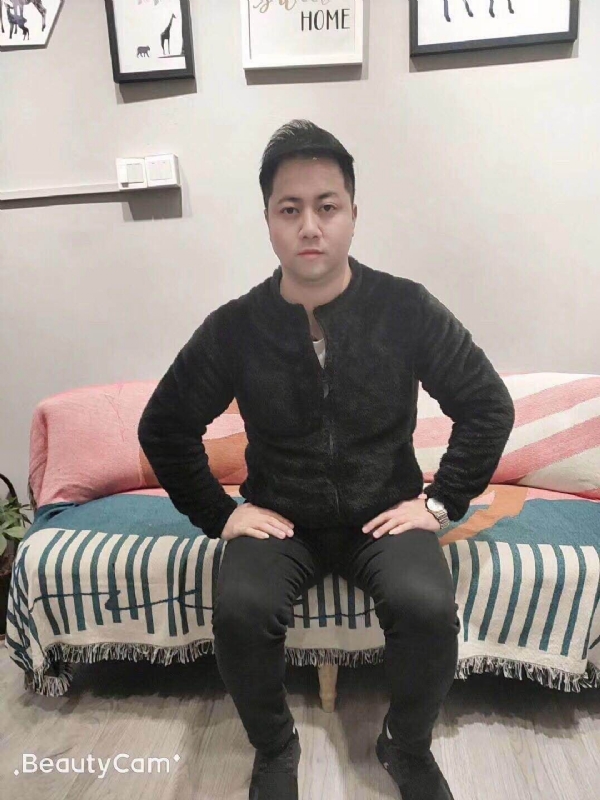 牛奶暖男的第二张照片--云霄婚介网