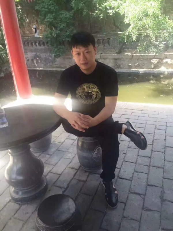 阿斌的第一张照片--云霄婚介网