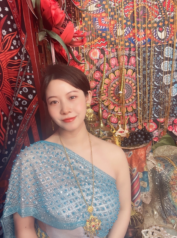 鸢莺的第八张照片--云霄婚介网