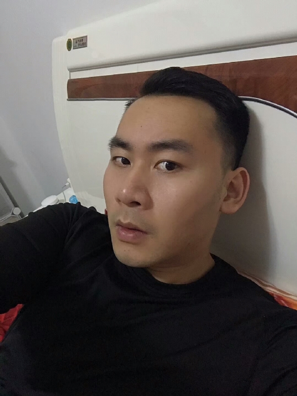 领悟的第一张照片--云霄婚介网