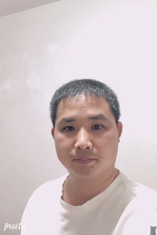 小梁的第一张照片--云霄婚介网