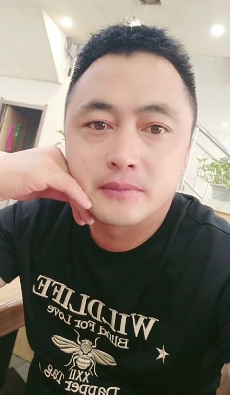 廖艾德的第一张照片--云霄婚介网