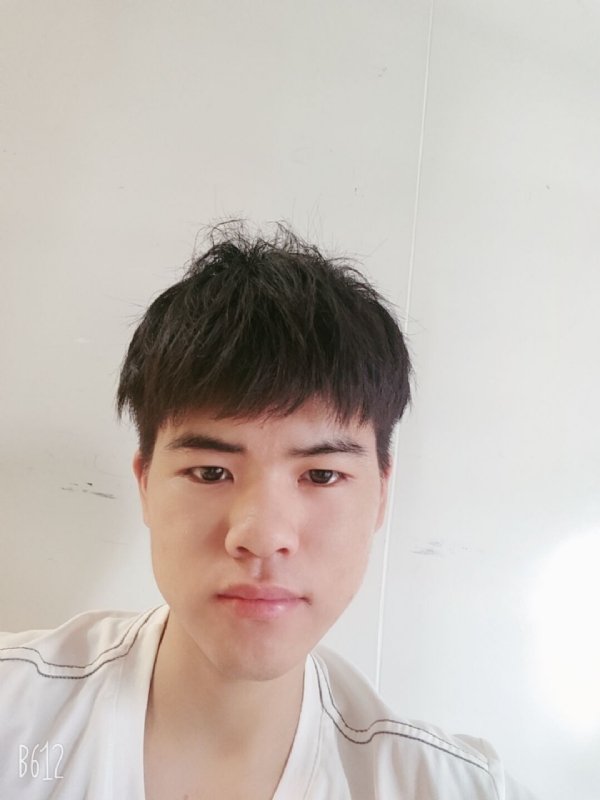 陌离的第二张照片--云霄婚介网