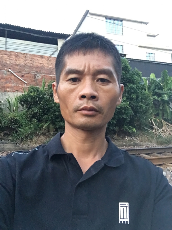 小张的第一张照片--云霄婚介网