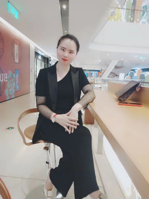 洒脱666的第一张照片--云霄婚介网
