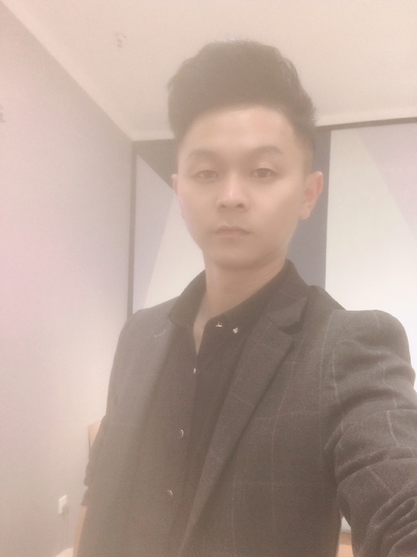 随风的第二张照片--云霄婚介网
