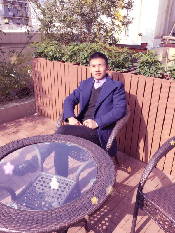 哥哥的第一张照片--云霄婚介网