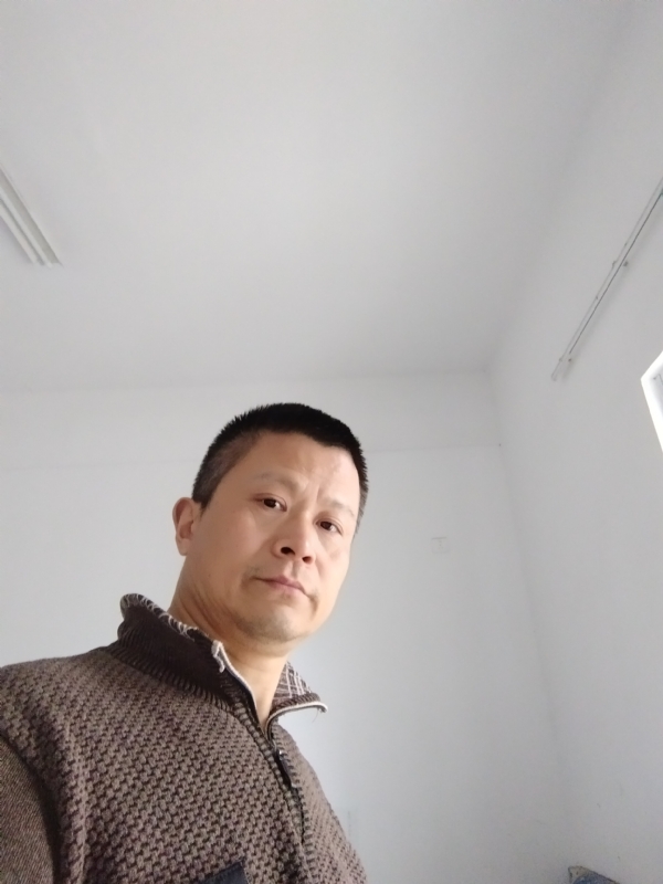 无云的第一张照片--云霄婚介网