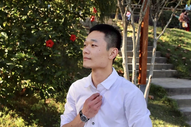 落落大方的第一张照片--云霄婚介网