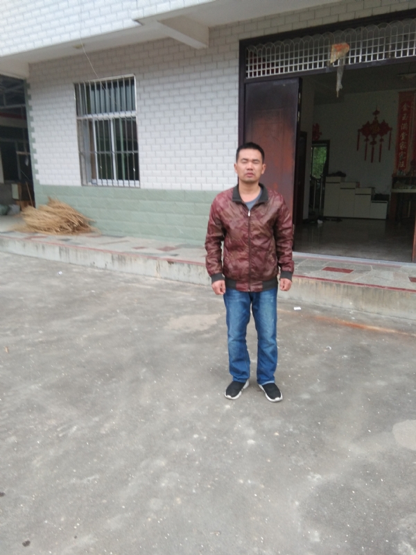 阿泉的第一张照片--云霄婚介网