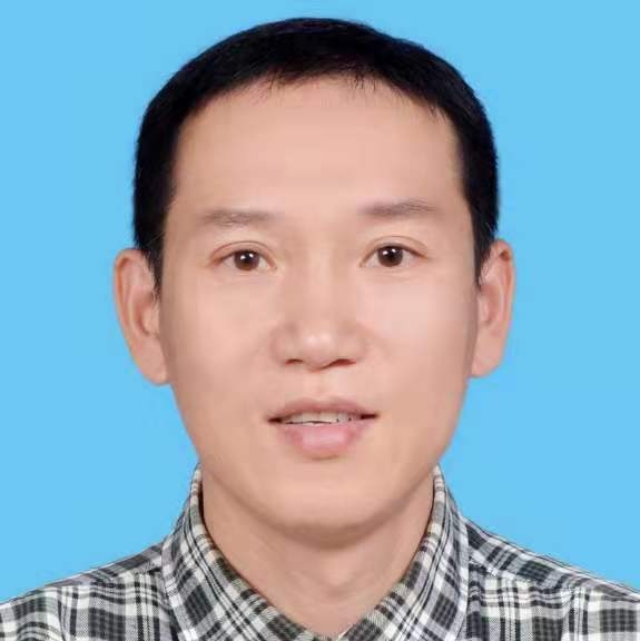 阳光的第一张照片--云霄婚介网
