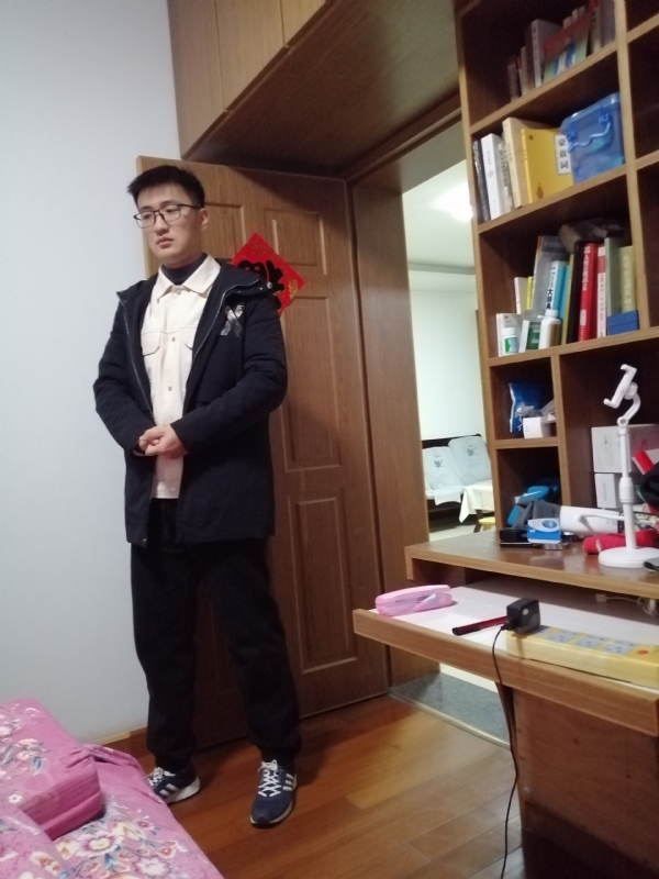 XK的第一张照片--云霄婚介网