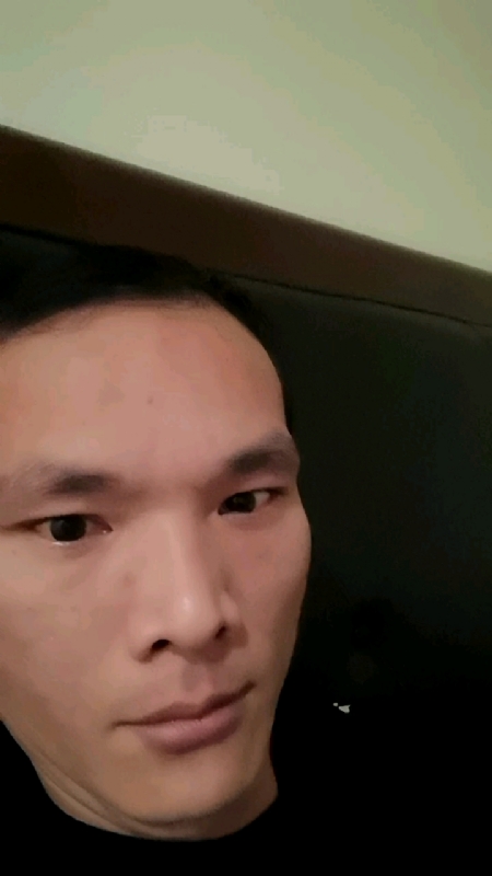 只影向谁去的第三张照片--云霄婚介网