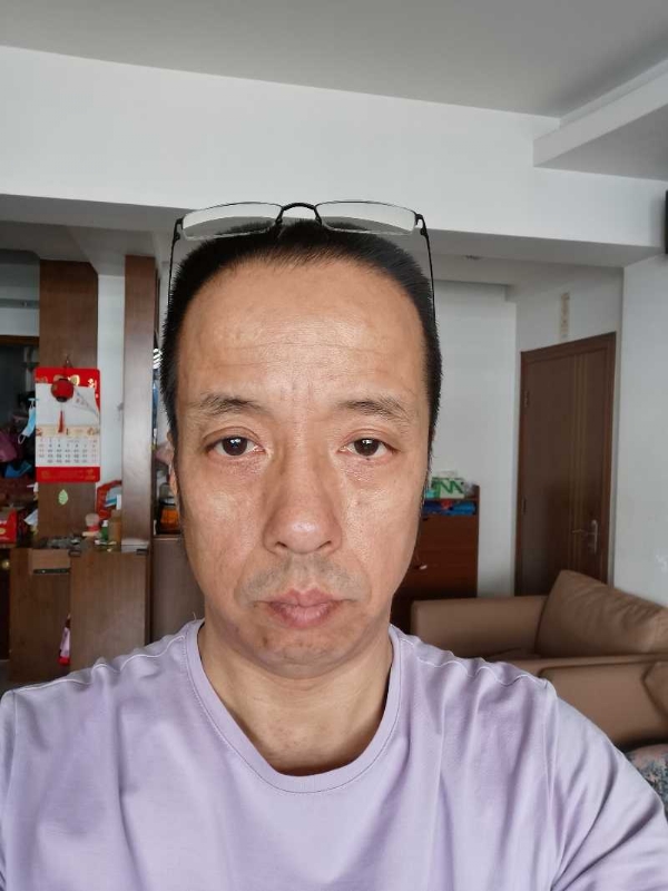 萨博的第一张照片--云霄婚介网