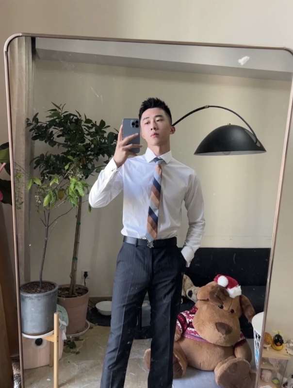 张浩的第一张照片--云霄婚介网
