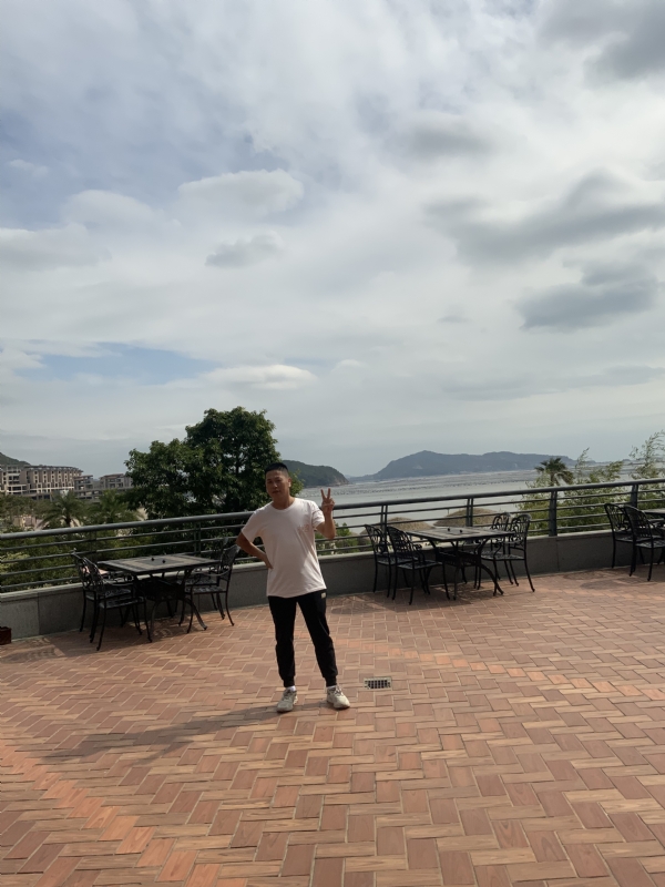 心酸瑟果的第一张照片--云霄婚介网