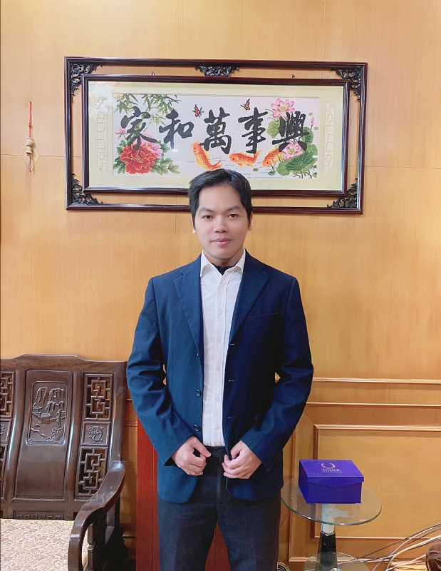 旭日春晖的第一张照片--云霄婚介网