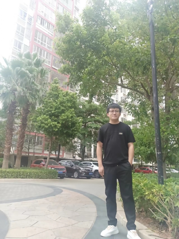 等闲的第四张照片--云霄婚介网