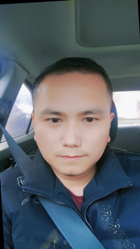 随心飞翔的第一张照片--云霄婚介网