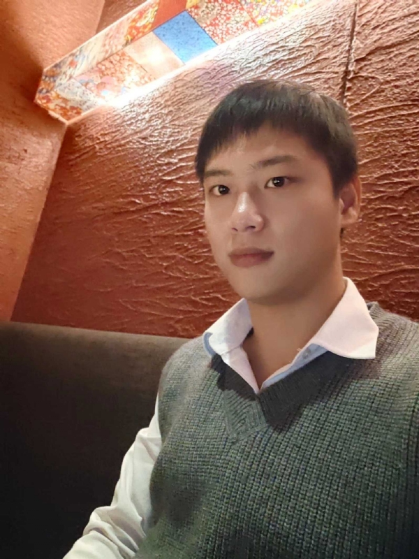 匿藏其名的第一张照片--云霄婚介网