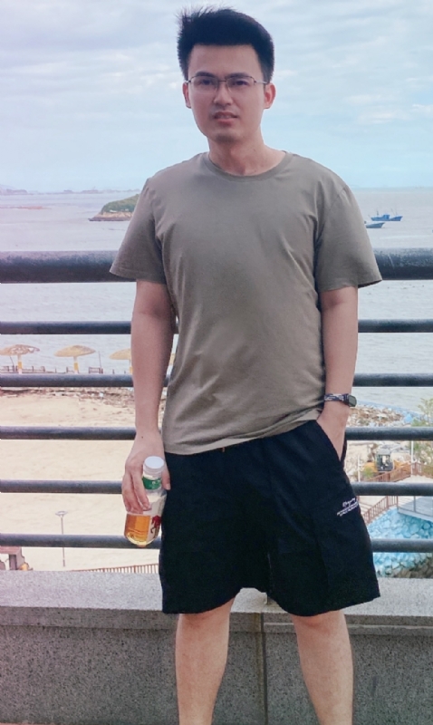 火花的第一张照片--云霄婚介网